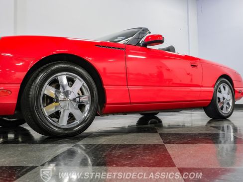 Used 2002 Ford Thunderbird RWD image 24
