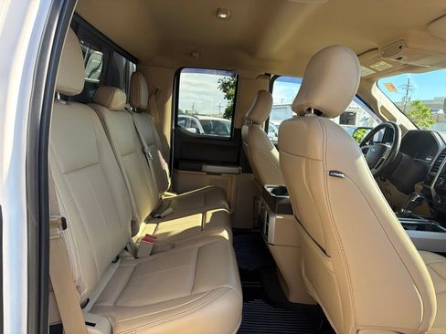 Used 2019 Ford F150 Lariat w/ Equipment Group 501A Mid AWD/4WD image 15