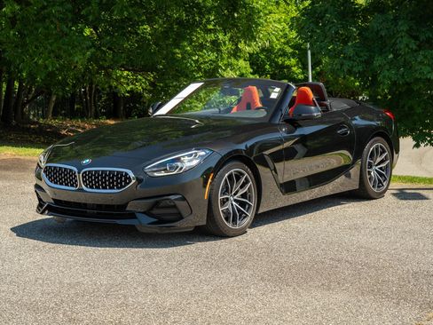 Used 2022 BMW Z4 sDrive30i w/ Convenience Package image 6