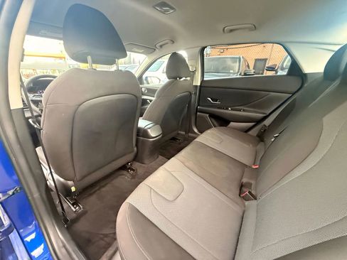 Used 2023 Hyundai Elantra SE image 25