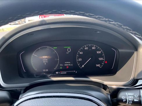 Used 2025 Honda Civic Sport image 26