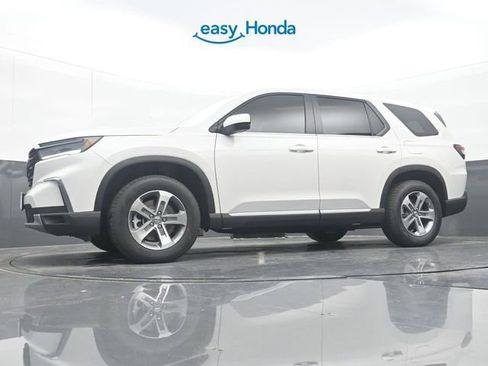 New 2025 Honda Pilot EX-L image 28