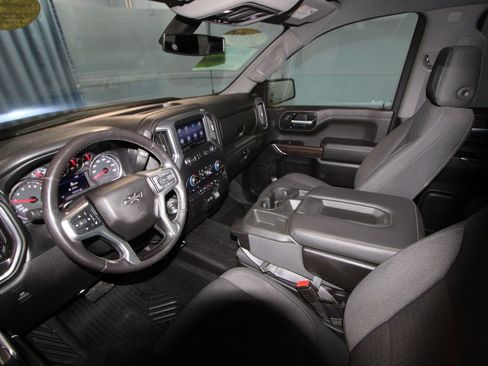 Used 2020 Chevrolet Silverado 1500 RST w/ All-Star Edition image 2