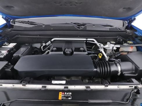 Used 2023 Chevrolet Colorado Trail Boss w/ Advanced Trailering Package AWD/4WD image 15