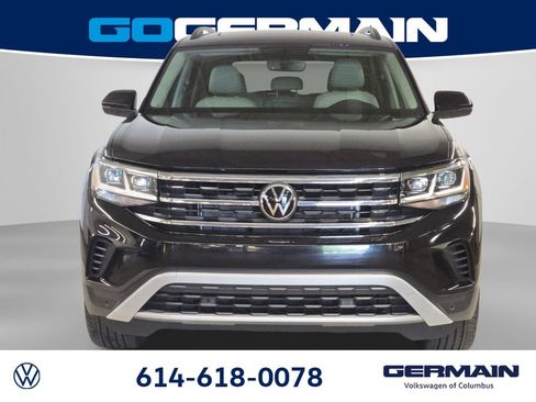 Certified 2023 Volkswagen Atlas SE w/ Panoramic Sunroof Package AWD/4WD image 4