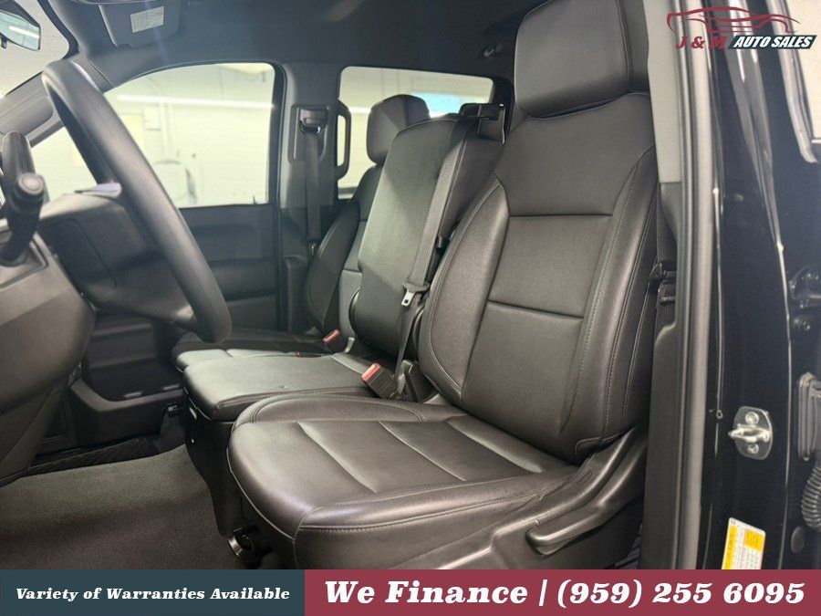 Used 2022 Chevrolet Silverado 1500 W/T w/ WT Value Package AWD/4WD image 19