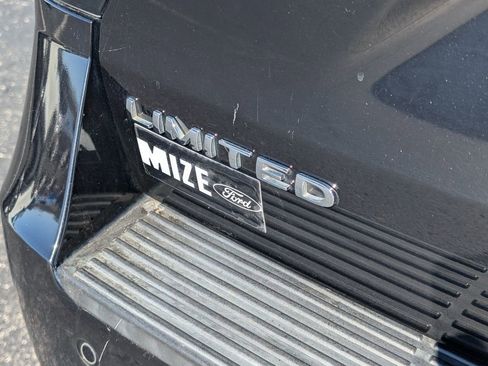 Used 2020 Ford Expedition Limited image 26