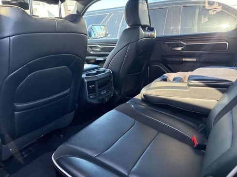 Used 2025 RAM 1500 Laramie image 10