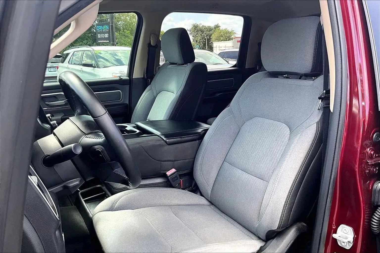 Used 2019 RAM 1500 Big Horn AWD/4WD image 25