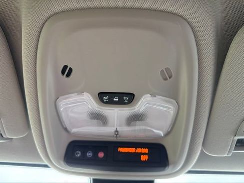 Used 2025 Buick Encore GX Preferred w/ Advanced Technology Package FWD image 40