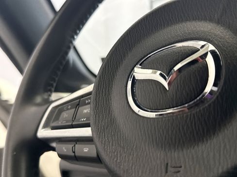 Used 2017 MAZDA MX-5 Miata RF Grand Touring RWD image 16