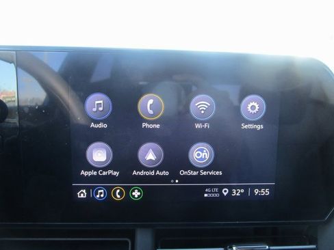 Certified 2025 Chevrolet Trax LS image 13