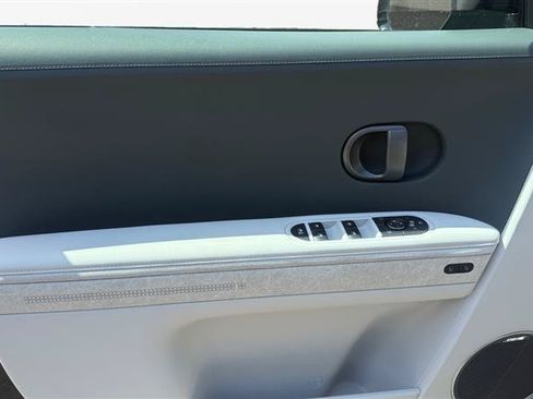 Used 2025 Hyundai Ioniq 5 Limited RWD image 11
