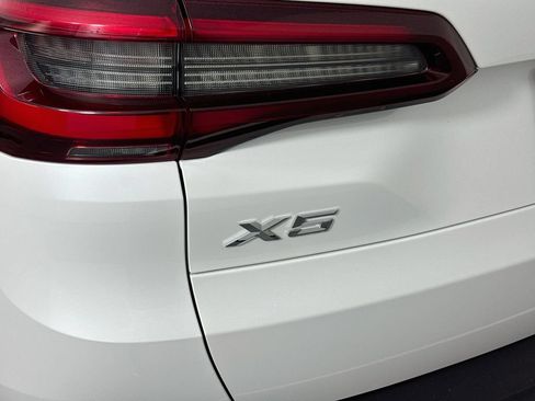 Used 2022 BMW X5 xDrive40i AWD/4WD image 10