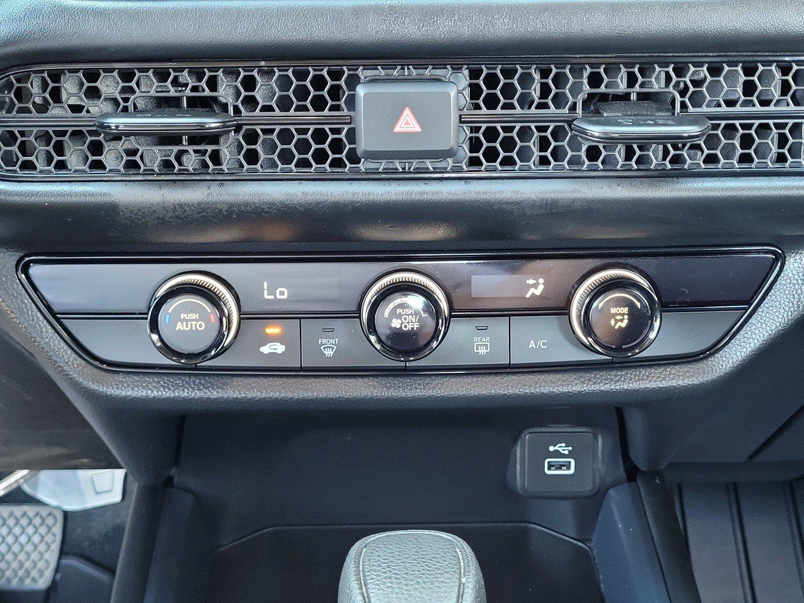 Used 2024 Honda HR-V LX image 27