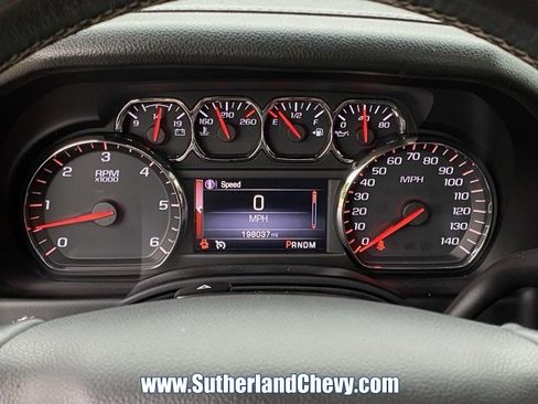 Used 2015 GMC Yukon SLT image 24