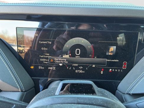 Used 2025 GMC Yukon AT4 Ultimate image 9