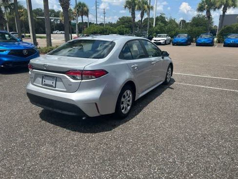 Used 2023 Toyota Corolla LE FWD image 11