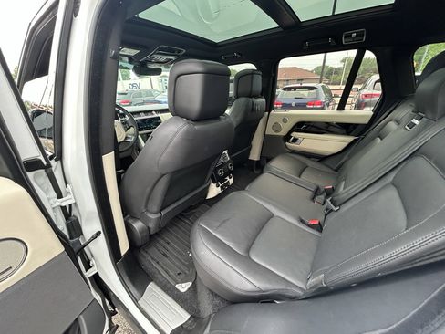 Used 2019 Land Rover Range Rover HSE AWD/4WD image 11