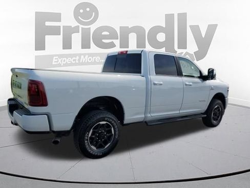 Used 2026 RAM 2500 Laramie AWD/4WD image 5