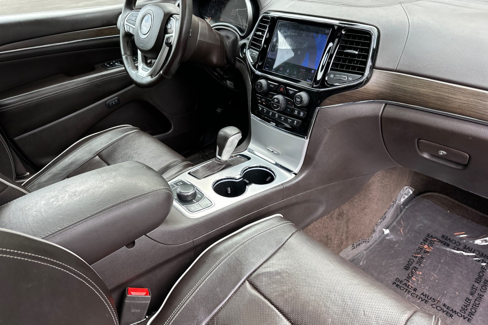 Used 2019 Jeep Grand Cherokee Overland AWD/4WD image 18