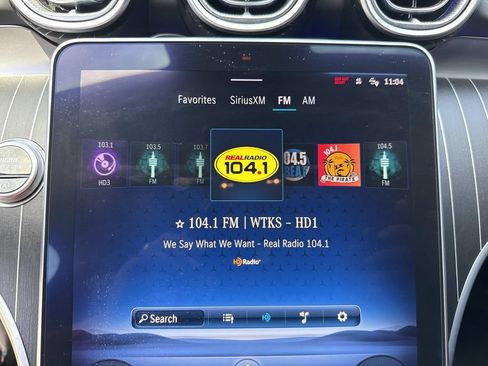 Used 2023 Mercedes-Benz C 300 Sedan image 28