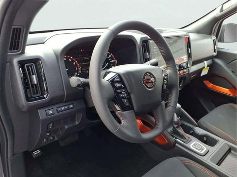 New 2026 Nissan Frontier PRO-4X w/ Tow Package AWD/4WD image 10