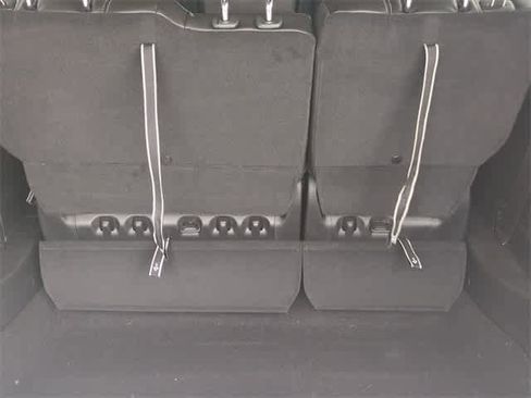 New 2026 Chrysler Pacifica Select image 34