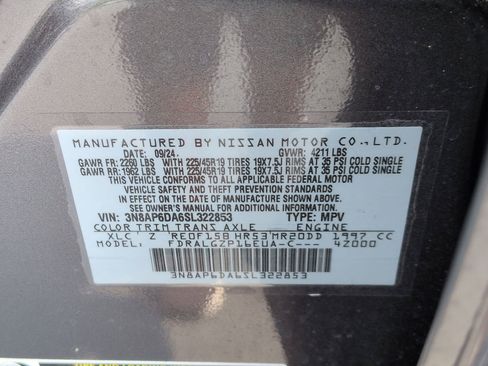 Used 2025 Nissan Kicks SR w/ Illumination Package FWD image 36