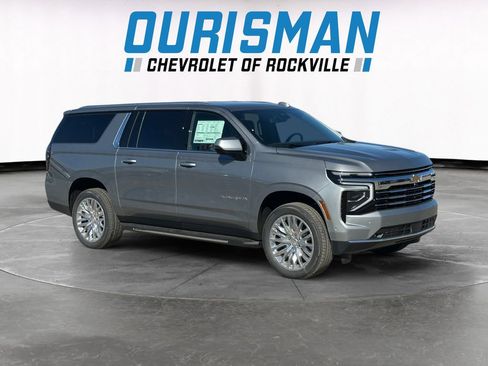 New 2026 Chevrolet Suburban LT w/ Comfort Package image 1