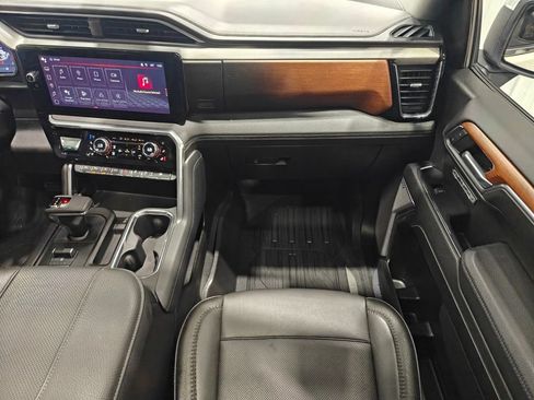 Used 2023 GMC Sierra 1500 Denali w/ Technology Package AWD/4WD image 41