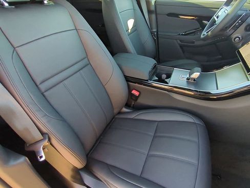 New 2026 Land Rover Range Rover Evoque S image 20