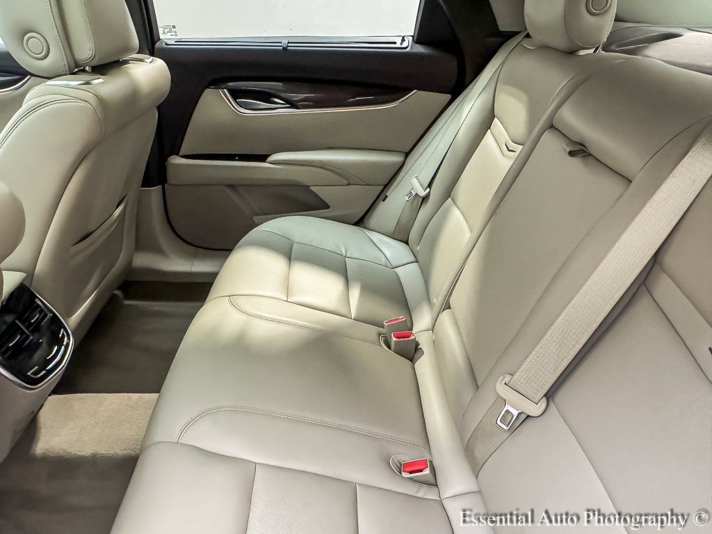 Used 2013 Cadillac XTS Premium AWD/4WD image 13
