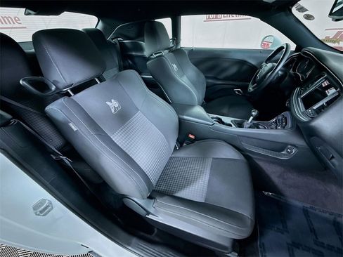 Used 2017 Dodge Challenger R/T Scat Pack image 28