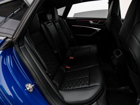 Used 2024 Audi RS 7 Performance w/ Executive Package image 76