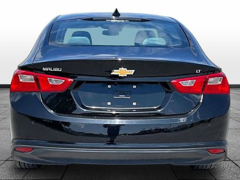 Used 2025 Chevrolet Malibu LT FWD image 4