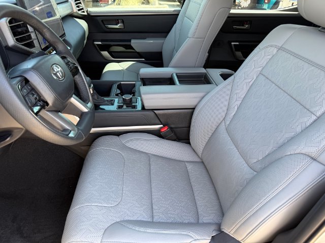 Used 2023 Toyota Tundra Limited w/ Power Package AWD/4WD image 11