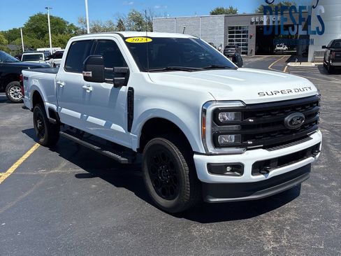 Used 2023 Ford F250 Lariat w/ Black Appearance Package AWD/4WD image 1