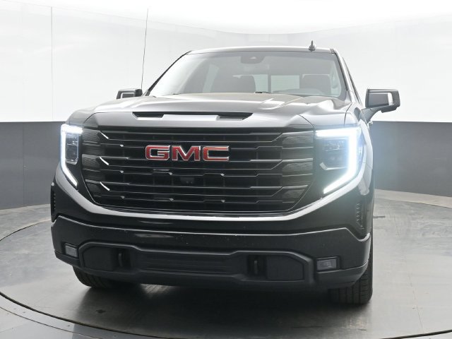 Certified 2023 GMC Sierra 1500 Elevation w/ Preferred Package AWD/4WD image 3