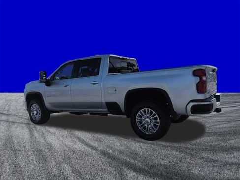 Used 2022 Chevrolet Silverado 2500 LTZ w/ LTZ Plus Package image 6
