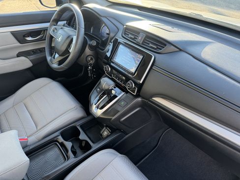 Used 2019 Honda CR-V LX image 19