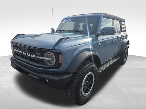 Used 2024 Ford Bronco Outer Banks w/ Sasquatch Package image 7