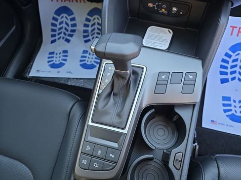 New 2026 Kia Sportage EX image 17