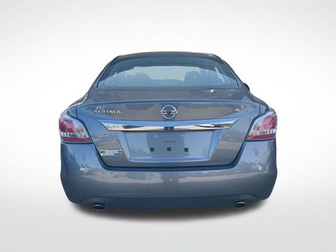 Used 2015 Nissan Altima 2.5 S w/ Power Driver Seat Package FWD image 42