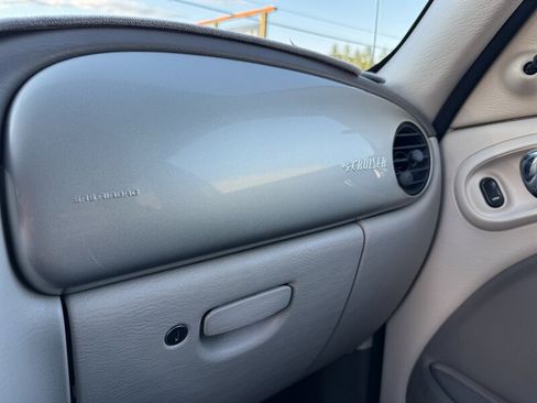 Used 2004 Chrysler PT Cruiser w/ PWR Convenience Group FWD image 19