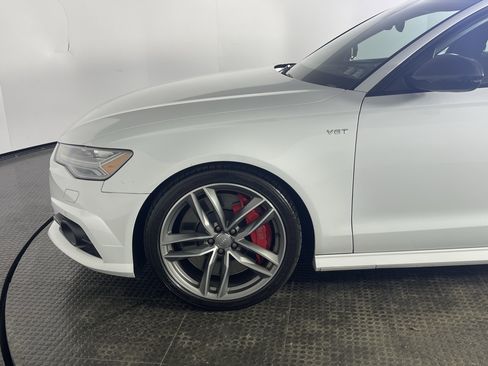 Used 2017 Audi S6 Prestige w/ S6 Sport Package image 4