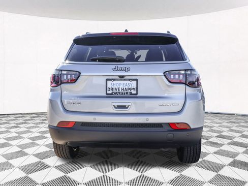 New 2026 Jeep Compass Limited AWD/4WD image 11