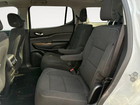 Used 2019 GMC Acadia SLE w/ GMC Pro Grade Package AWD/4WD image 12