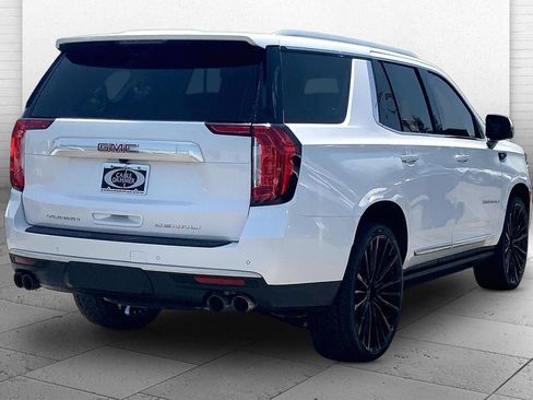 Used 2023 GMC Yukon Denali AWD/4WD image 12