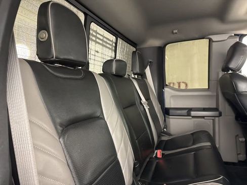 Used 2018 Ford F150 XLT w/ Equipment Group 302A Luxury image 18